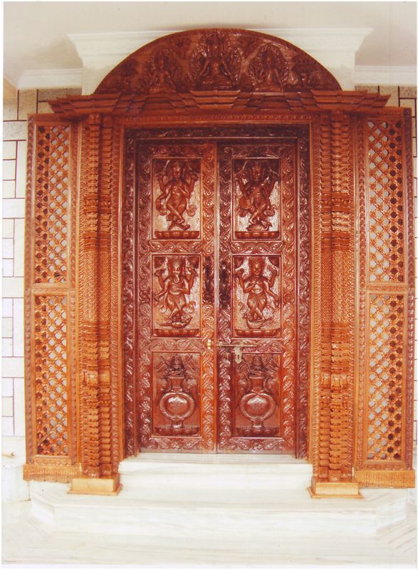 Wooden Carved Main Entrance Door (7ft x 7ft) - Send Gifts ...