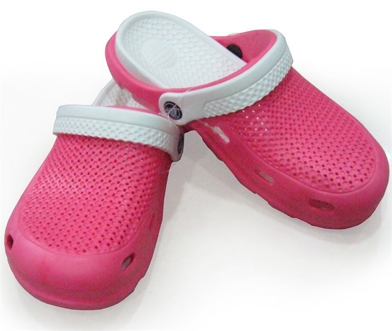 crocs recovery shoes