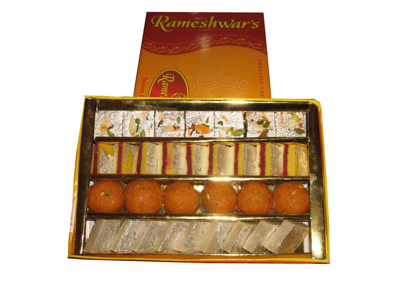 Sweet Box 9 From Rameshwar's (800 gm)