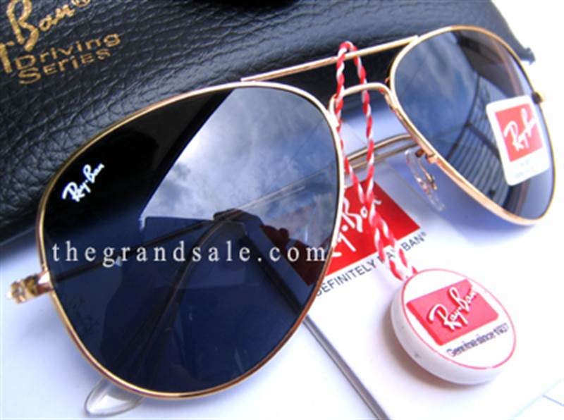 ray ban diamond logo