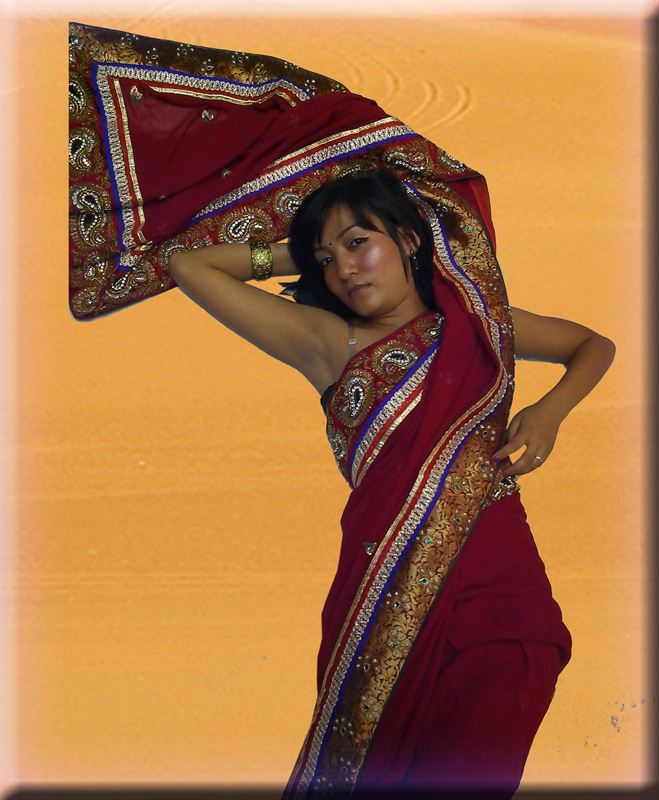 Marun saree with high hand intrication and borders.(pure11)