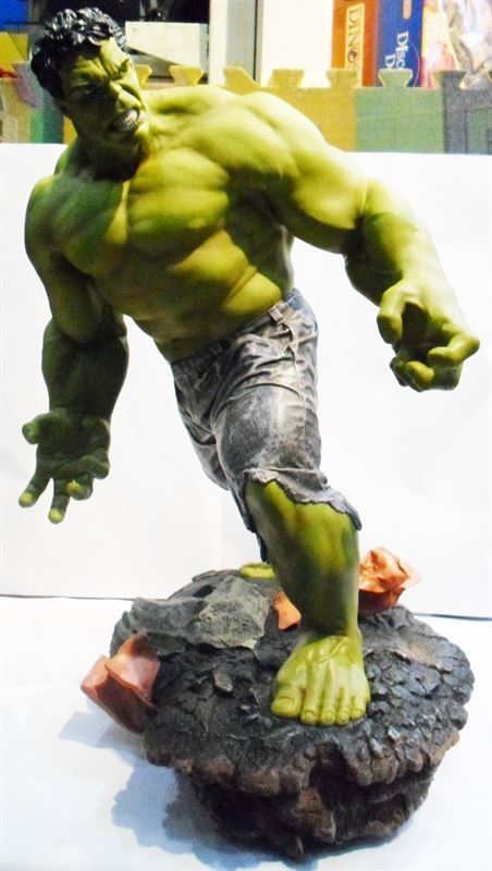 The Hulk (20 inch)