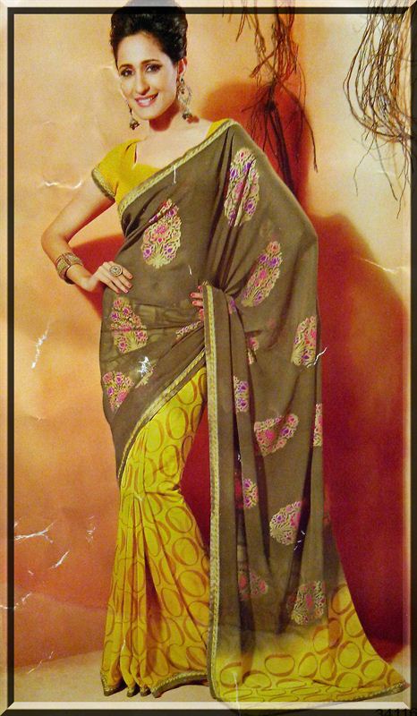 Foil print saree with printed effect in half half georjet.(caln30)