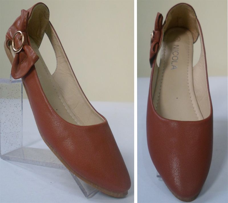 Ladies Brown Close Shoes (MH 4)