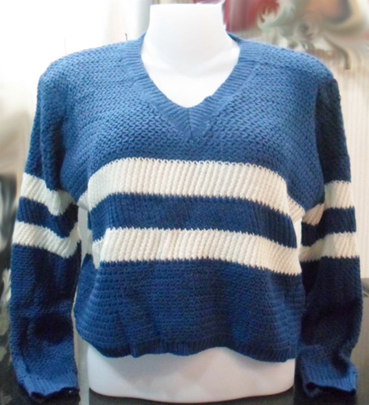 White Tara Ladies Blue Woolen Sweater