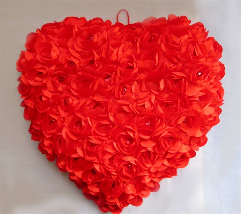 Rose heart shape cushion (15x14 inch) (20559)