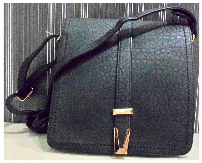 Kara Ladies Sling Bag (KDJ/063) - Send 
