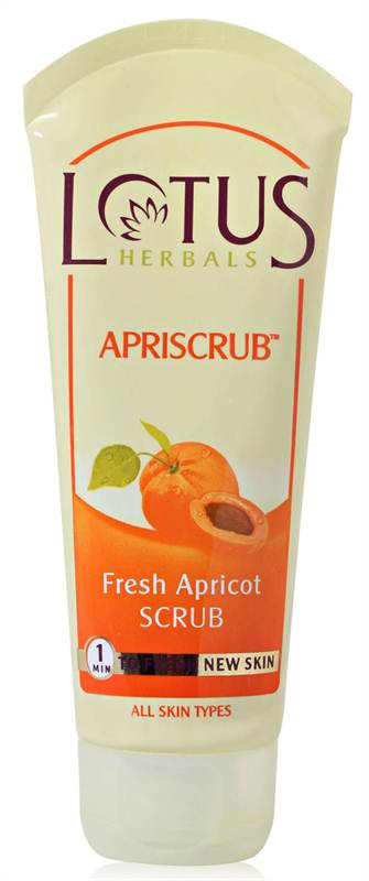 Lotus Herbals Apricot Scrub