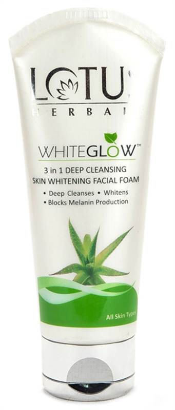 Lotus Herbals Whiteglow Facial Foam