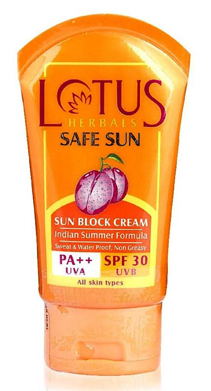 Lotus Herbals Safe Sun Sunscreen SPF30