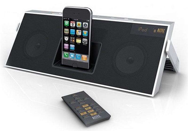 Altec Lansing Portable Stereo For iPhone & iPod With Rechargeable Battery (IMT620)