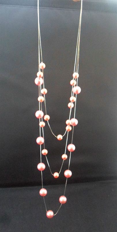 Korean Peach Necklace (65X3)