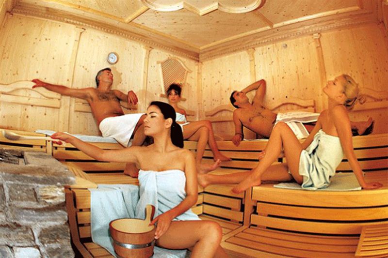 Massage with Sauna/ Steam bath-Oil