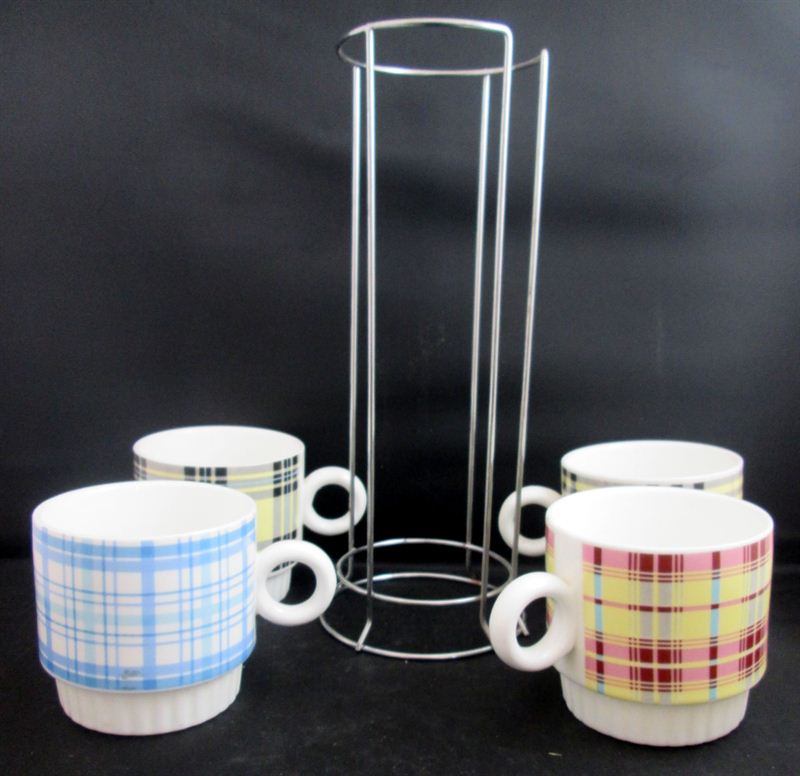 Cup Set with Metal Stand (101)  (5.5 in x 10.5 in)