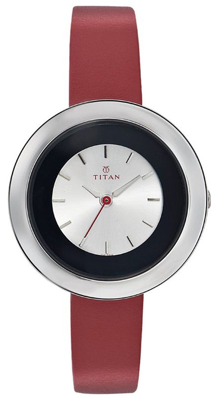 TITAN Analog Watch (2482SL01)