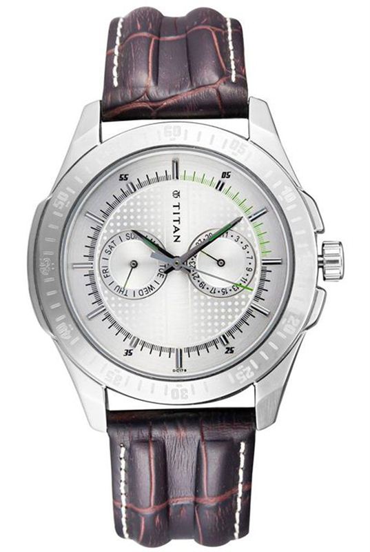 Titan (1587SL03) Tagged Analog Men's Watch