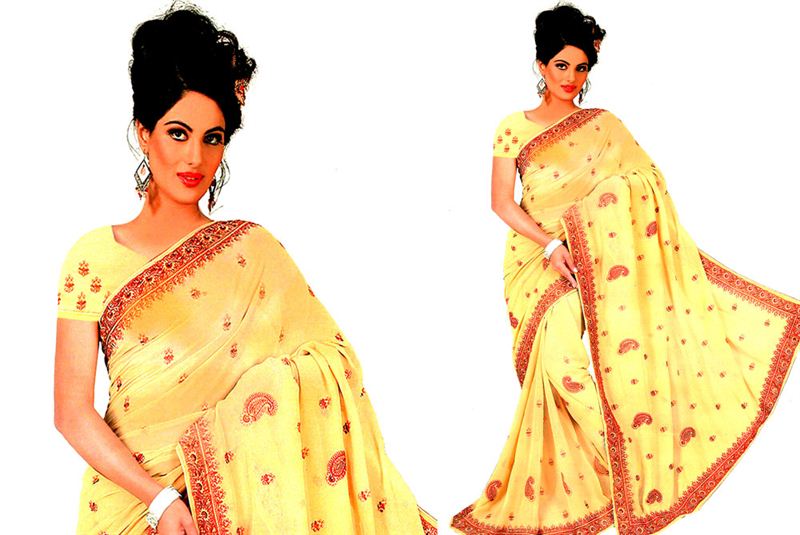 Georgette Saree With Thread Embroidery Work And Matching Blouse Piece (16SU126)