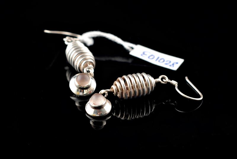 Earring wire spring w/stone