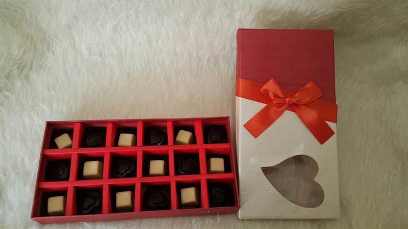 Red Heart Box