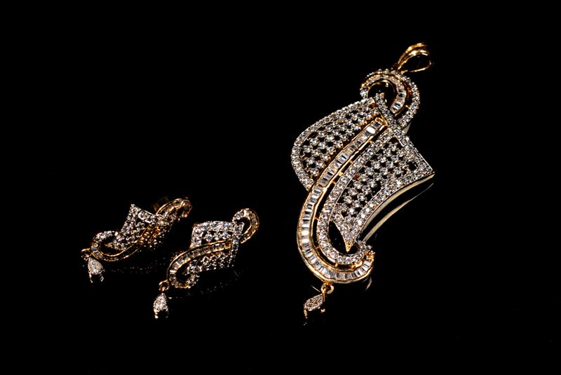 American diamond pendant and earring set 6