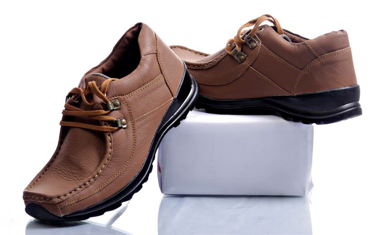 Brown shoes(Size7)