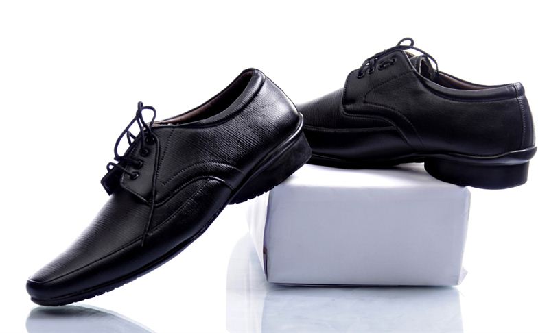Black Lather Shoes (size7)