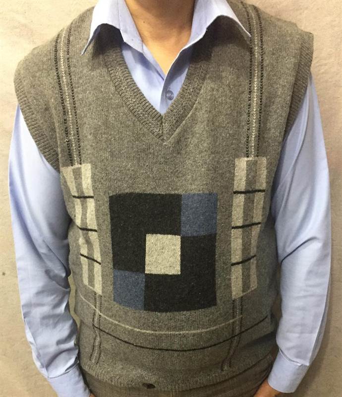 Chelmsford Gents Sleeveless Design Sweater