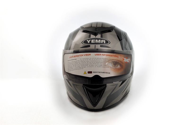 YEMA Full Face Helmet - Model 822(Black and Gray)