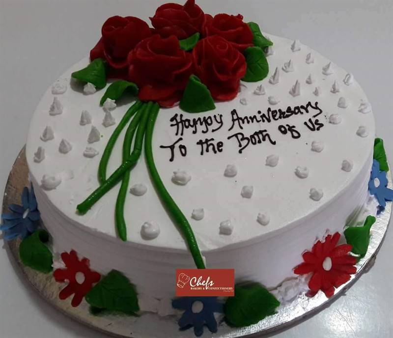 Anniversary Cake (2 Kg) from Chefs Bakery