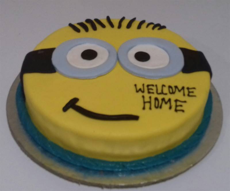 Minion Design Cake (2 Kg) from Chefs Bakery
