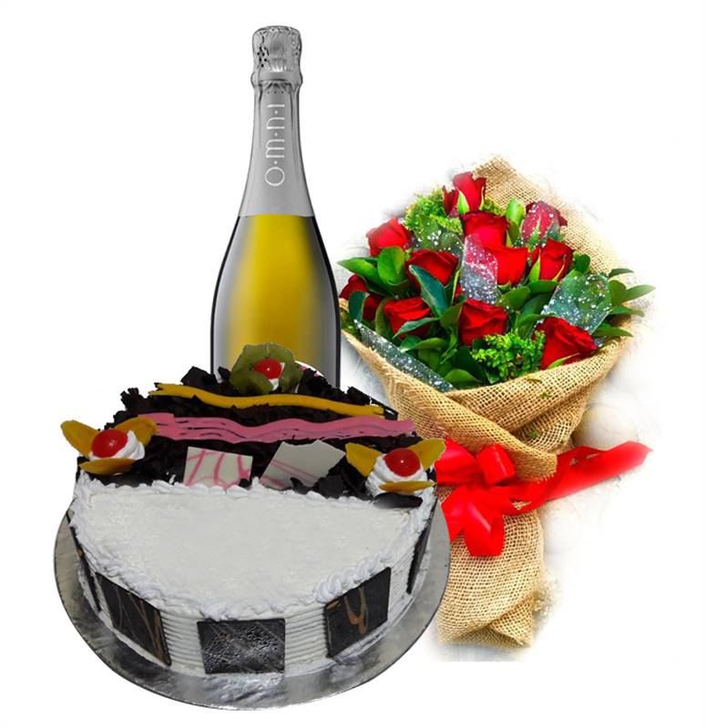 Sparkling Wine (Omni) with Black Forest Cake from Chefs (1KG) & Wonderful World Rose Bouquet