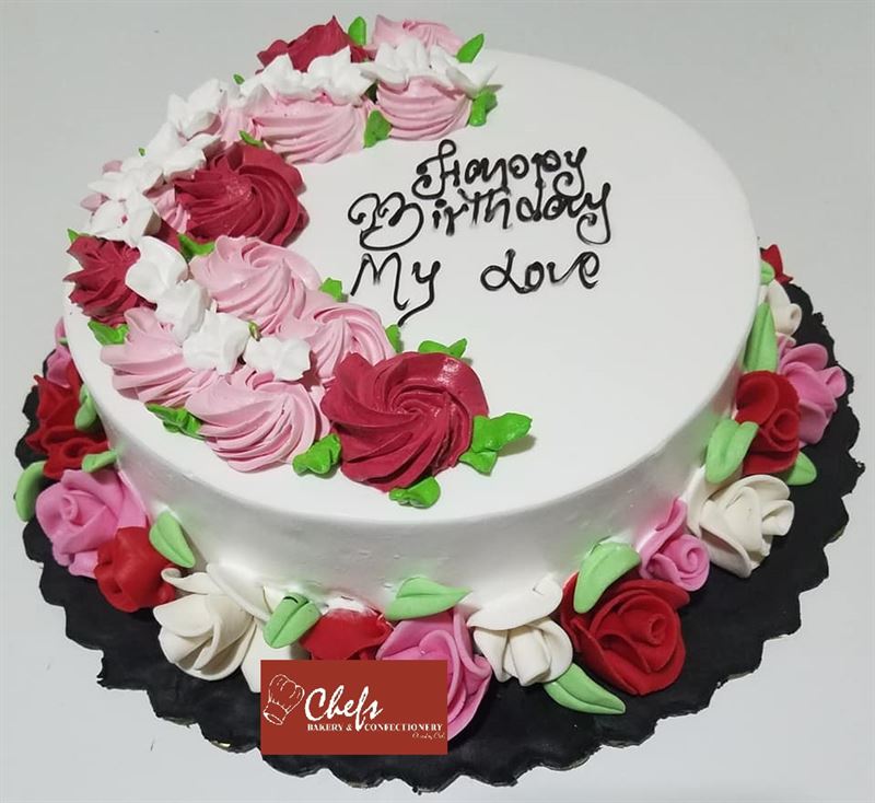 Special Floral Cake (1.5 kg) from Chefs Bakery