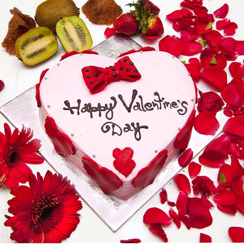 Happy Valentines Day Red Velvet Cake (1 Kg) from Radisson