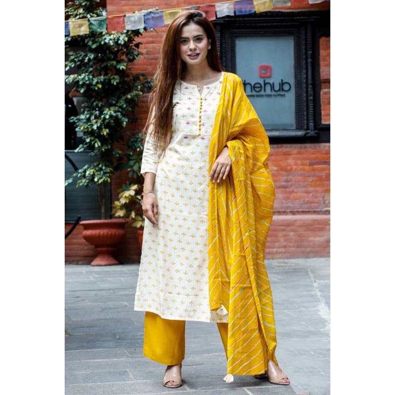 white plazo with kurti