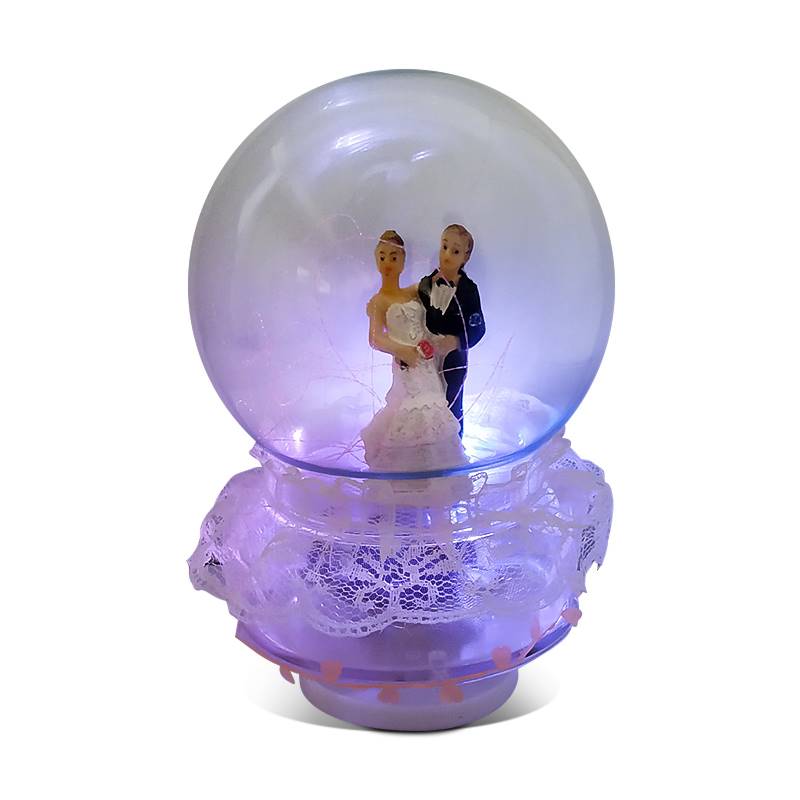 Musical Revolving Dancing Couple Figurine Glass Globe Decorative
