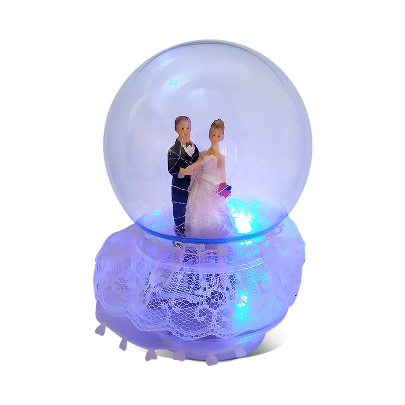 Musical Revolving Dancing Couple Figurine Glass Globe Decorative