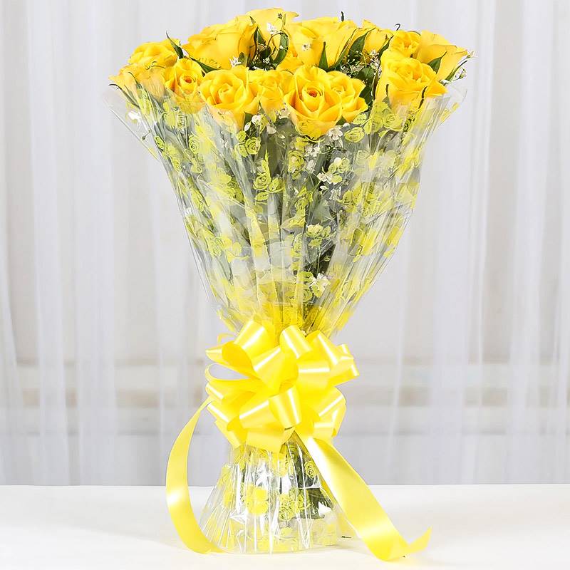 20 Yellow Roses in Cellophane Packing - Send Mother's Day Gifts and ...