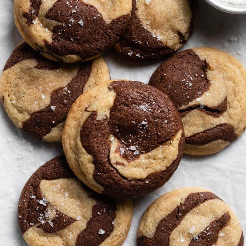 Choco Vanilla Cookies (Qty 20) from European Bakery Send Gifts and